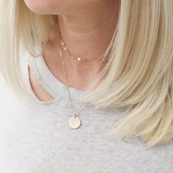 Dainty Gold Lace Chain Choker Necklace - Picture 3 of 6